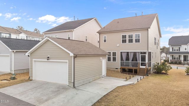 2915 Winter Crop Way, Apex, NC 27523