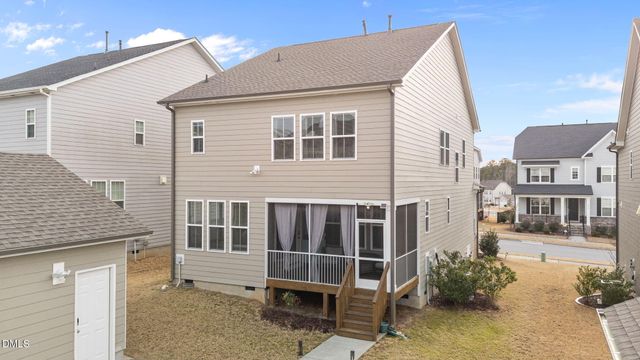 2915 Winter Crop Way, Apex, NC 27523