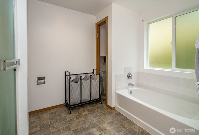 7605 295th, Roy, WA 98580