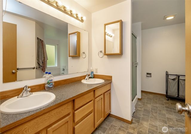 7605 295th, Roy, WA 98580