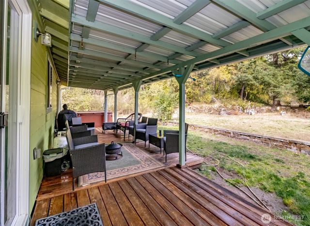 7605 295th, Roy, WA 98580