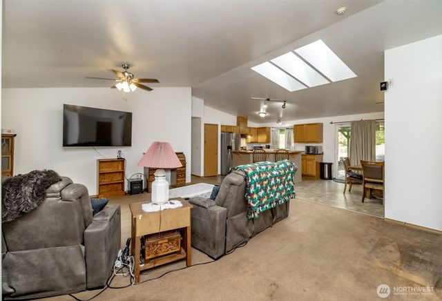 7605 295th, Roy, WA 98580