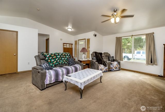 7605 295th, Roy, WA 98580