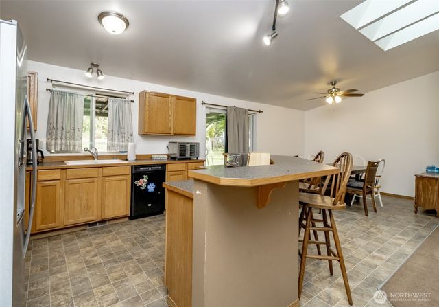 7605 295th, Roy, WA 98580