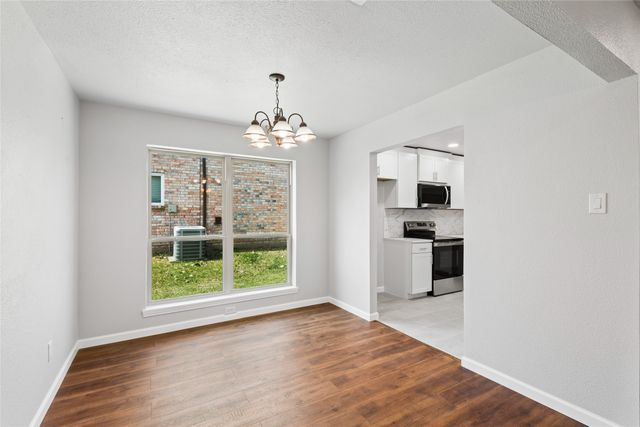 701 Salsbury Circle, Arlington, TX 76014