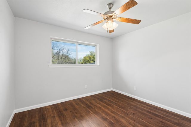 701 Salsbury Circle, Arlington, TX 76014