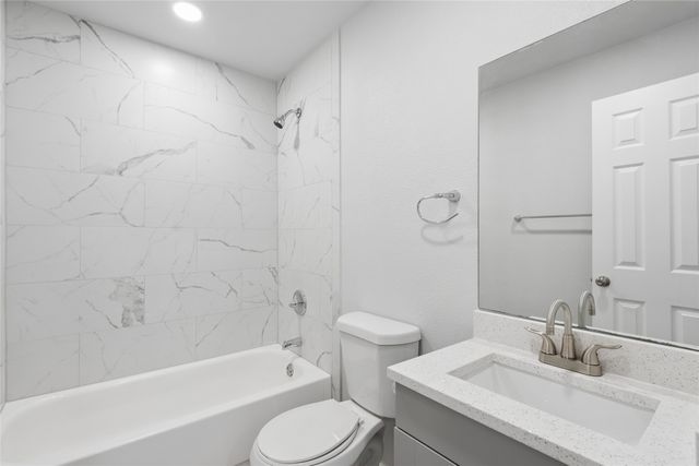 701 Salsbury Circle, Arlington, TX 76014