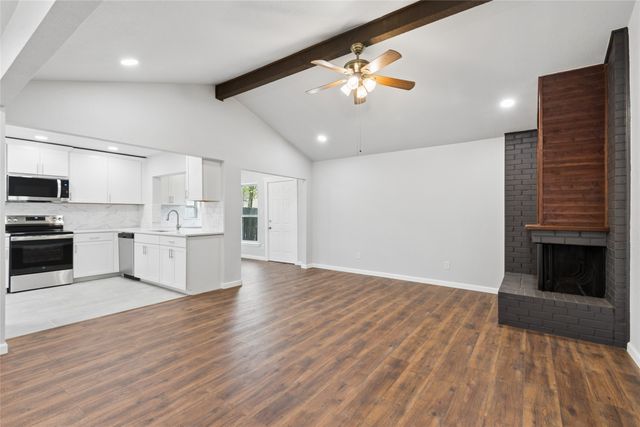 701 Salsbury Circle, Arlington, TX 76014