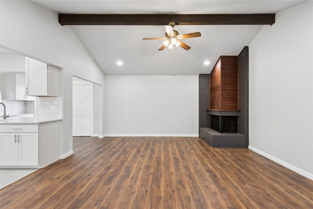 701 Salsbury Circle, Arlington, TX 76014