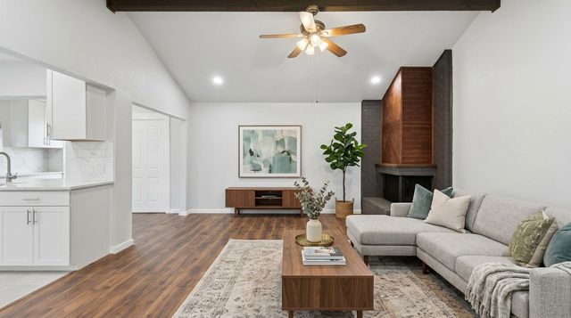 701 Salsbury Circle, Arlington, TX 76014