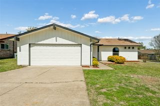 701 Salsbury Circle, Arlington, TX 76014