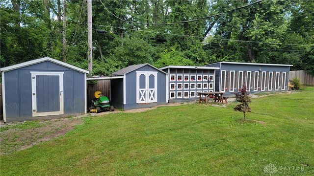 235 S Lansdowne Avenue, Jefferson Twp, OH 45417