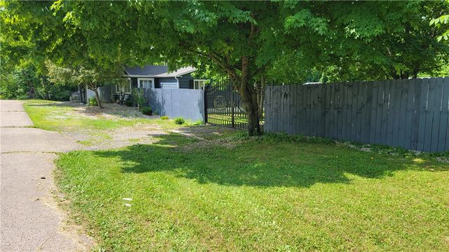 235 S Lansdowne Avenue, Jefferson Twp, OH 45417