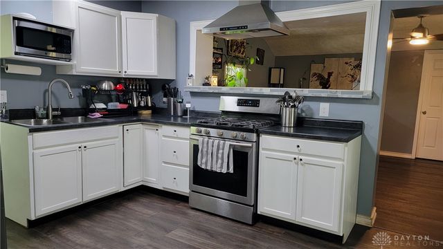 235 S Lansdowne Avenue, Jefferson Twp, OH 45417