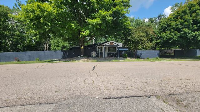 235 S Lansdowne Avenue, Jefferson Twp, OH 45417