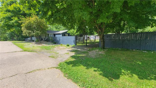 235 S Lansdowne Avenue, Jefferson Twp, OH 45417