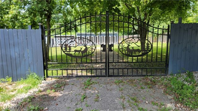 235 S Lansdowne Avenue, Jefferson Twp, OH 45417