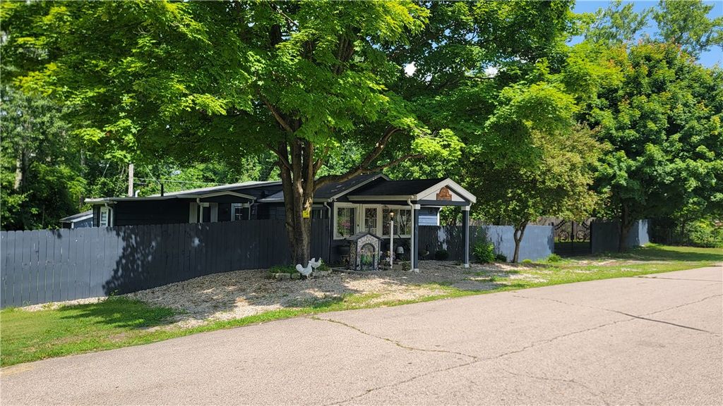 235 S Lansdowne Avenue, Jefferson Twp, OH 45417