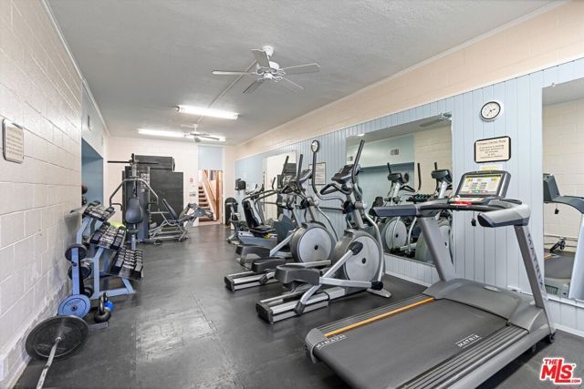 8207 Raintree Circle, Culver City, CA 90230