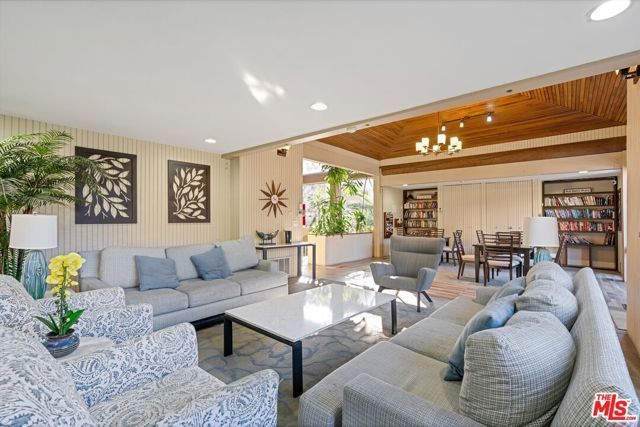 8207 Raintree Circle, Culver City, CA 90230