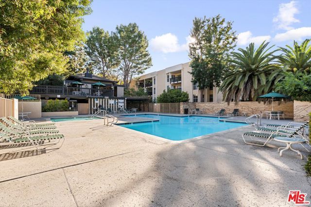 8207 Raintree Circle, Culver City, CA 90230