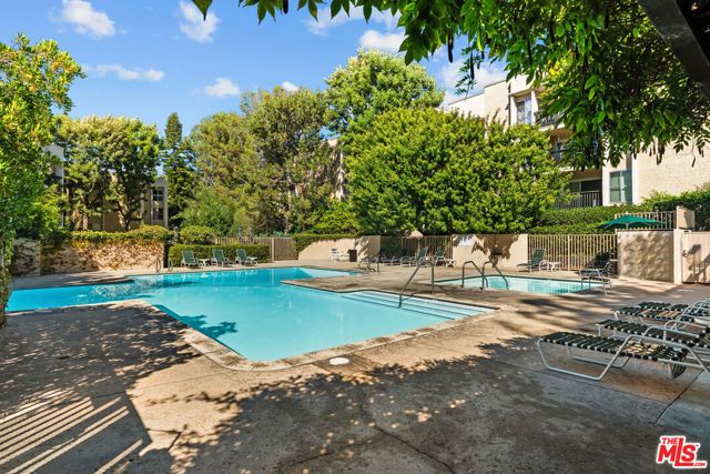 8207 Raintree Circle, Culver City, CA 90230