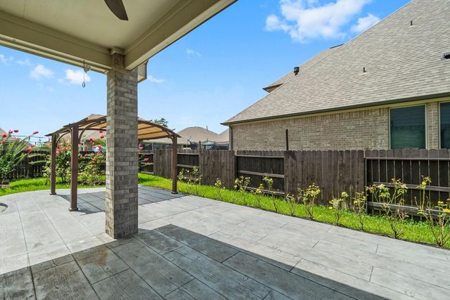 2840 Jehlon Lane, Conroe, TX 77385