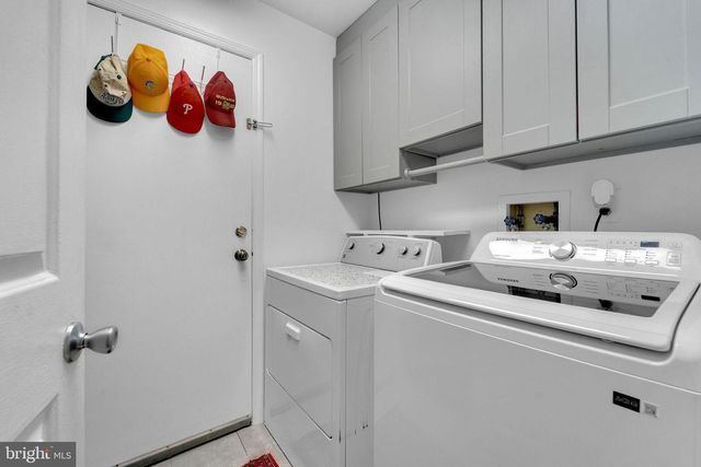 204 SHIRES WAY, Egg Harbor Township, NJ 08234