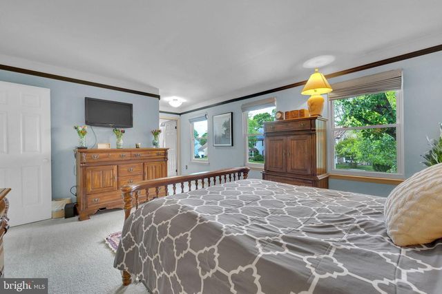 204 SHIRES WAY, Egg Harbor Township, NJ 08234