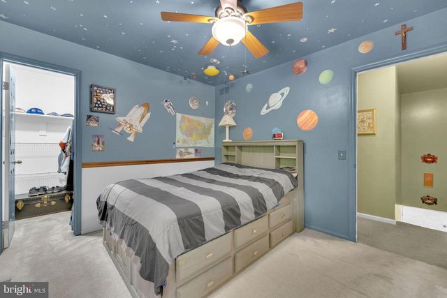 204 SHIRES WAY, Egg Harbor Township, NJ 08234