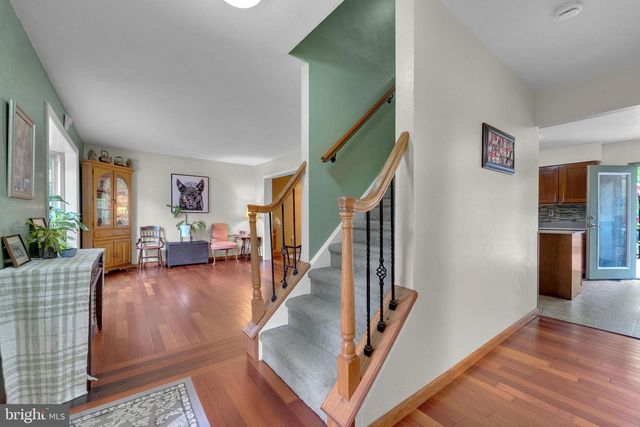 204 SHIRES WAY, Egg Harbor Township, NJ 08234