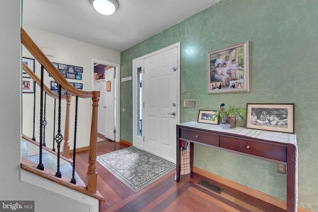 204 SHIRES WAY, Egg Harbor Township, NJ 08234