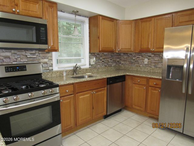 255 Dogwood Lane, Forked River, NJ 08731