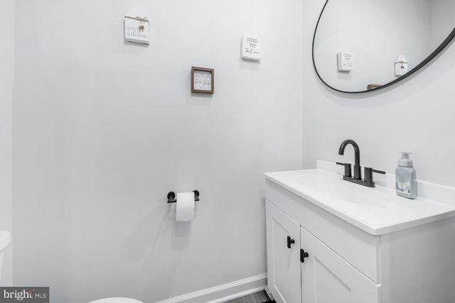 15 SOUTHWIND DR, Blackwood, NJ 08012