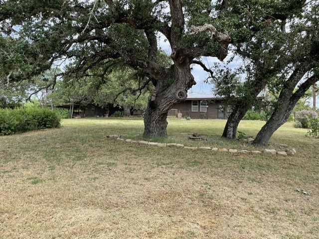 401 County Road 128, Burnet, TX 78611