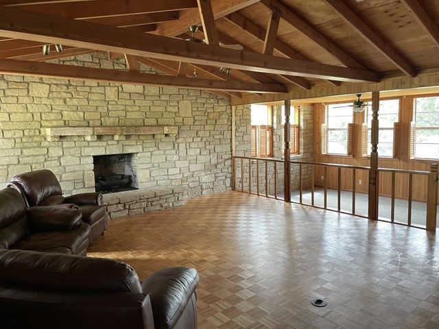 401 County Road 128, Burnet, TX 78611