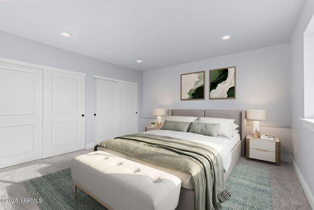 7920 Englewood Crest Dr, Yakima, WA 98908