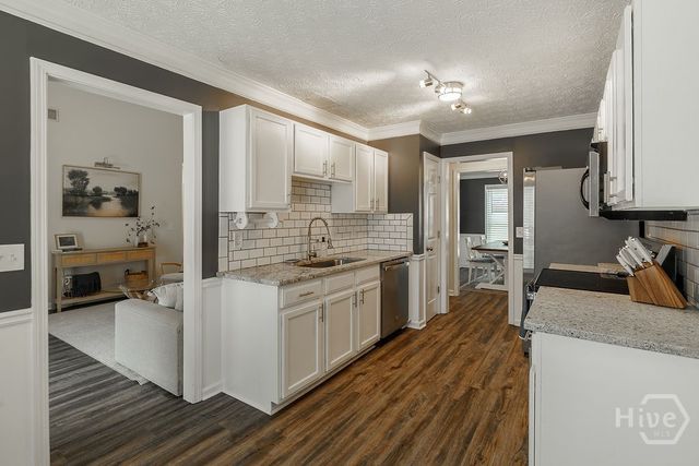 5685 Sugar Crossing Drive, Sugar Hill, GA 30518