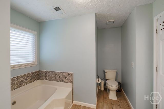 5685 Sugar Crossing Drive, Sugar Hill, GA 30518
