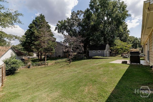 5685 Sugar Crossing Drive, Sugar Hill, GA 30518