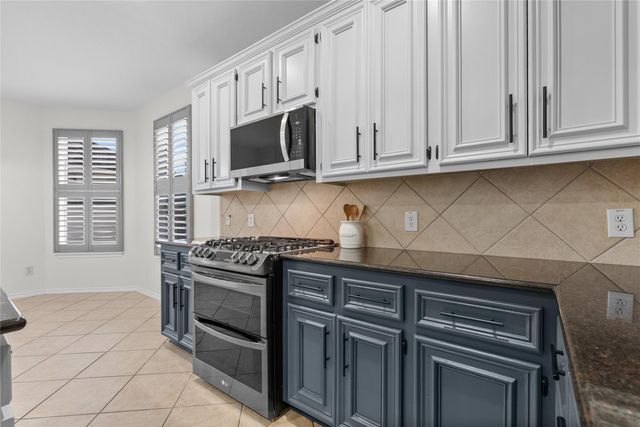 874 Pebblebank Lane, League City, TX 77573