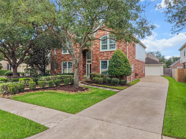 874 Pebblebank Lane, League City, TX 77573