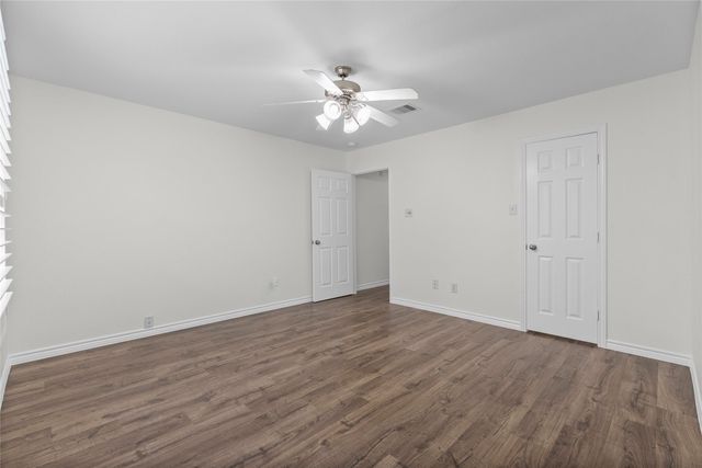 874 Pebblebank Lane, League City, TX 77573