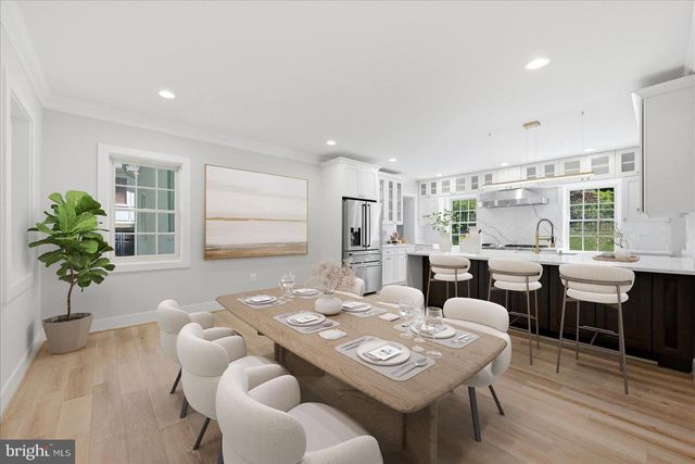 3517 RODMAN ST NW, Washington, DC 20008
