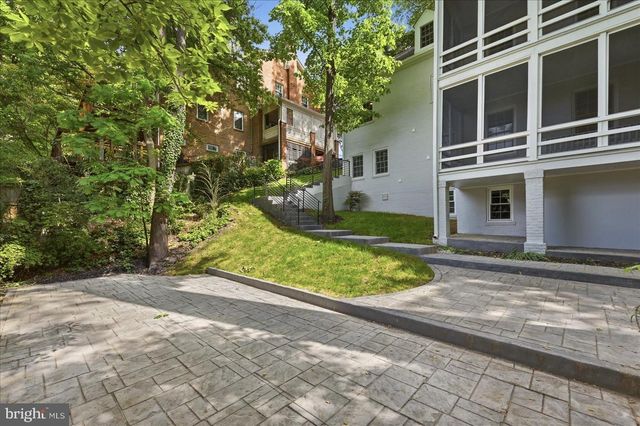3517 RODMAN ST NW, Washington, DC 20008