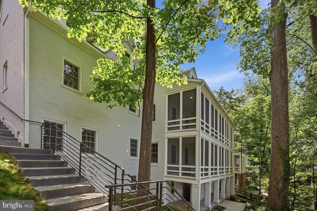 3517 RODMAN ST NW, Washington, DC 20008