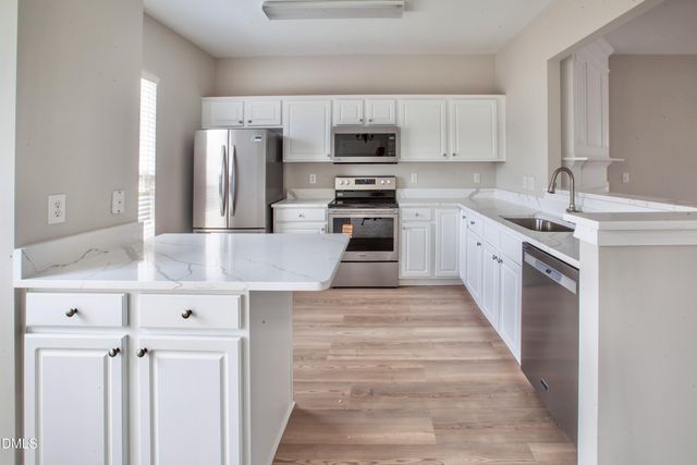 521 Ruby Walk Drive, Morrisville, NC 27560