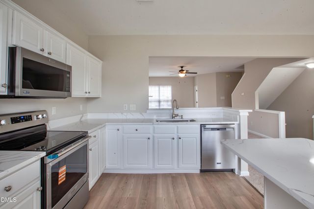 521 Ruby Walk Drive, Morrisville, NC 27560