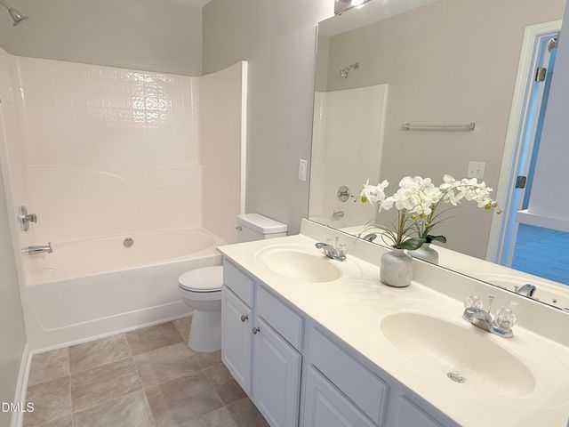 521 Ruby Walk Drive, Morrisville, NC 27560