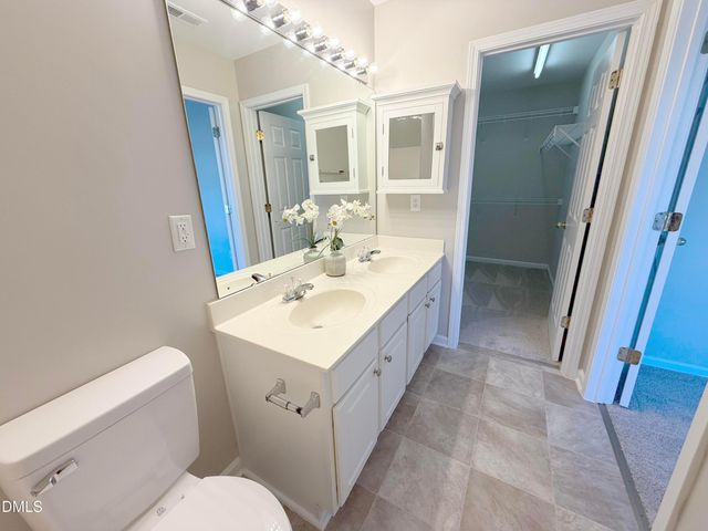 521 Ruby Walk Drive, Morrisville, NC 27560